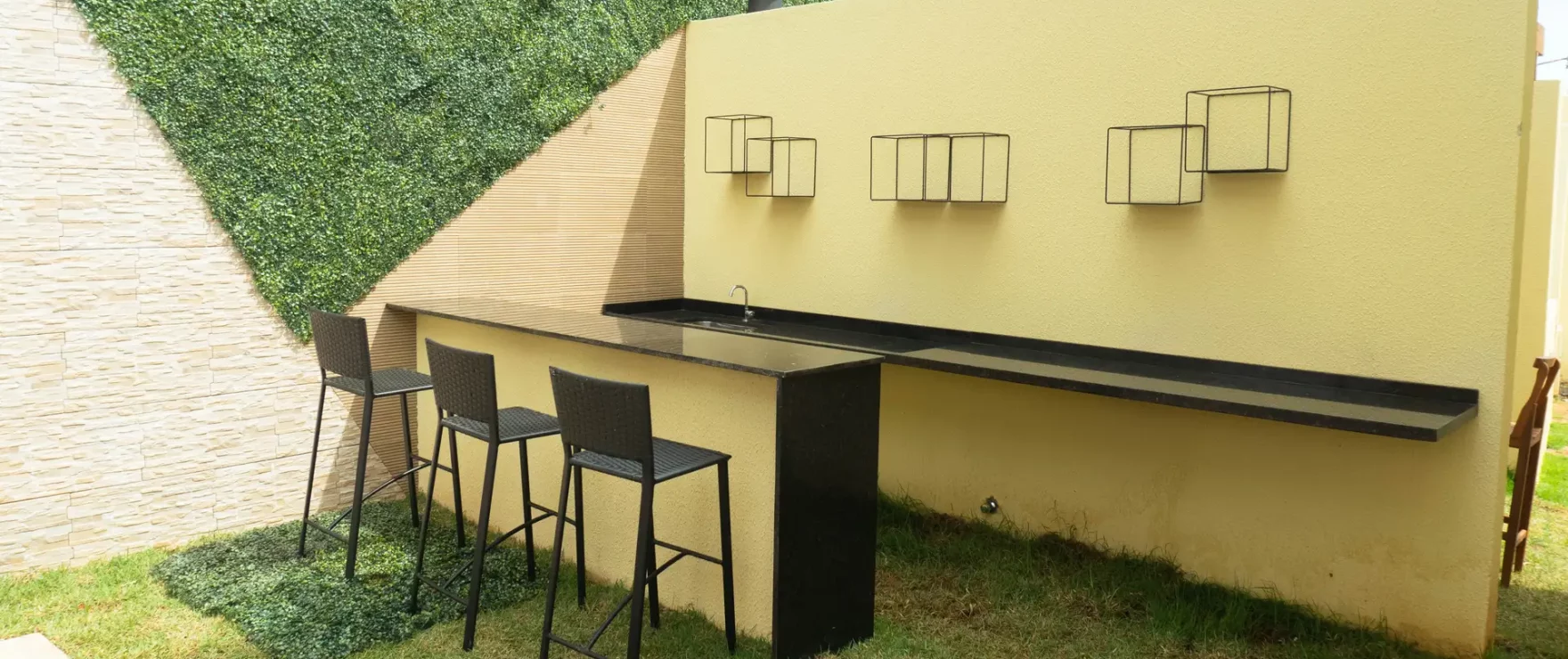 Bar piscina ilha malta