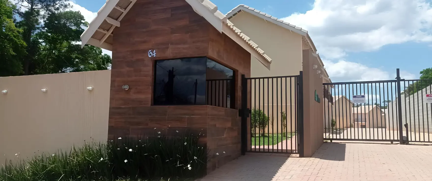 Imagem do WhatsApp de à(s) e () positano